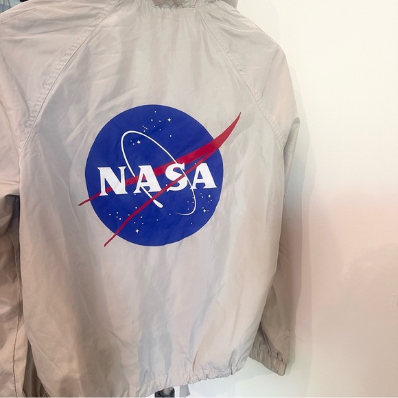 NASA Windbreaker Jacket H&M Divided - Picture 3 of 7
